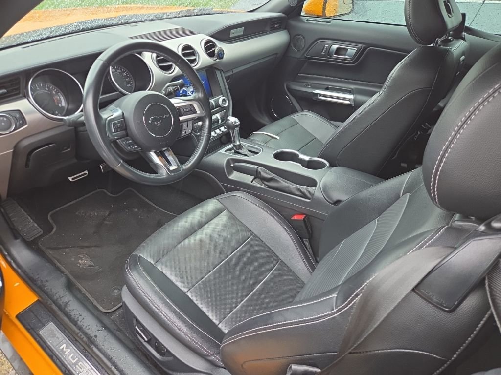 Used 2019 Ford Mustang Premium w/ Pony Package RWD image 5