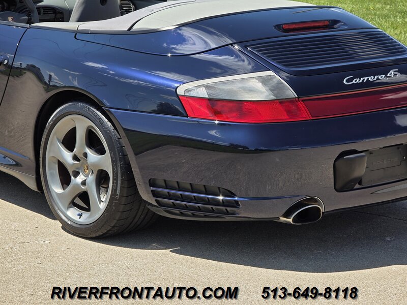 Used 2004 Porsche 911 Carrera RWD image 33