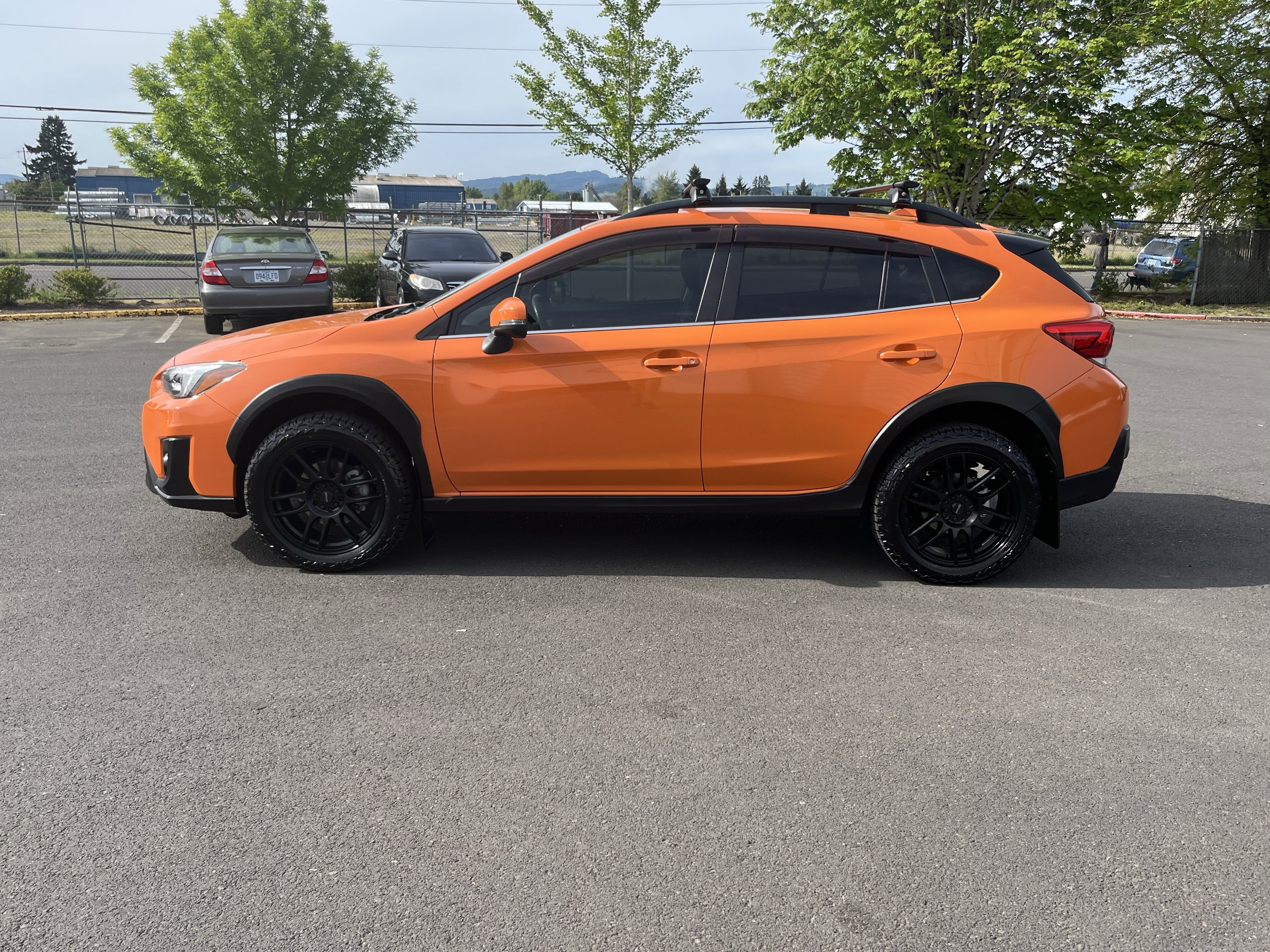 Used 2019 Subaru Crosstrek 2.0i Limited w/ Popular Package #3 AWD/4WD image 2