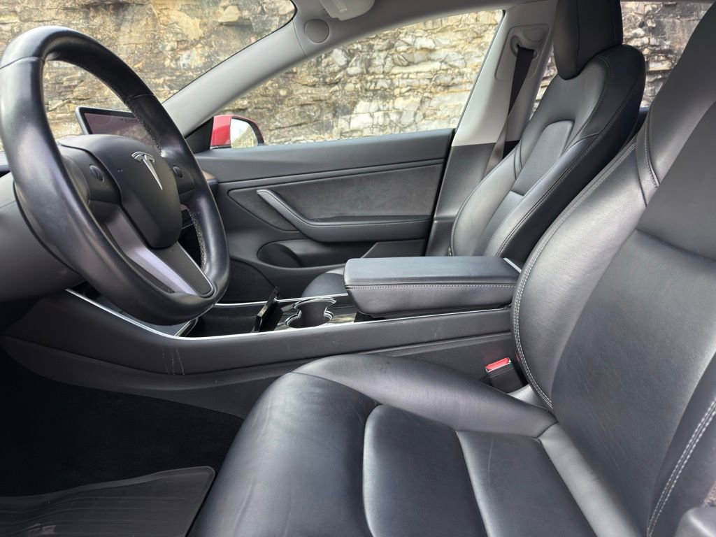 Used 2018 Tesla Model 3 Long Range image 17