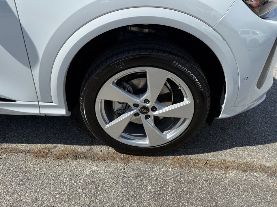 Certified 2025 Audi Q5 Premium Plus w/ Premium Plus image 25