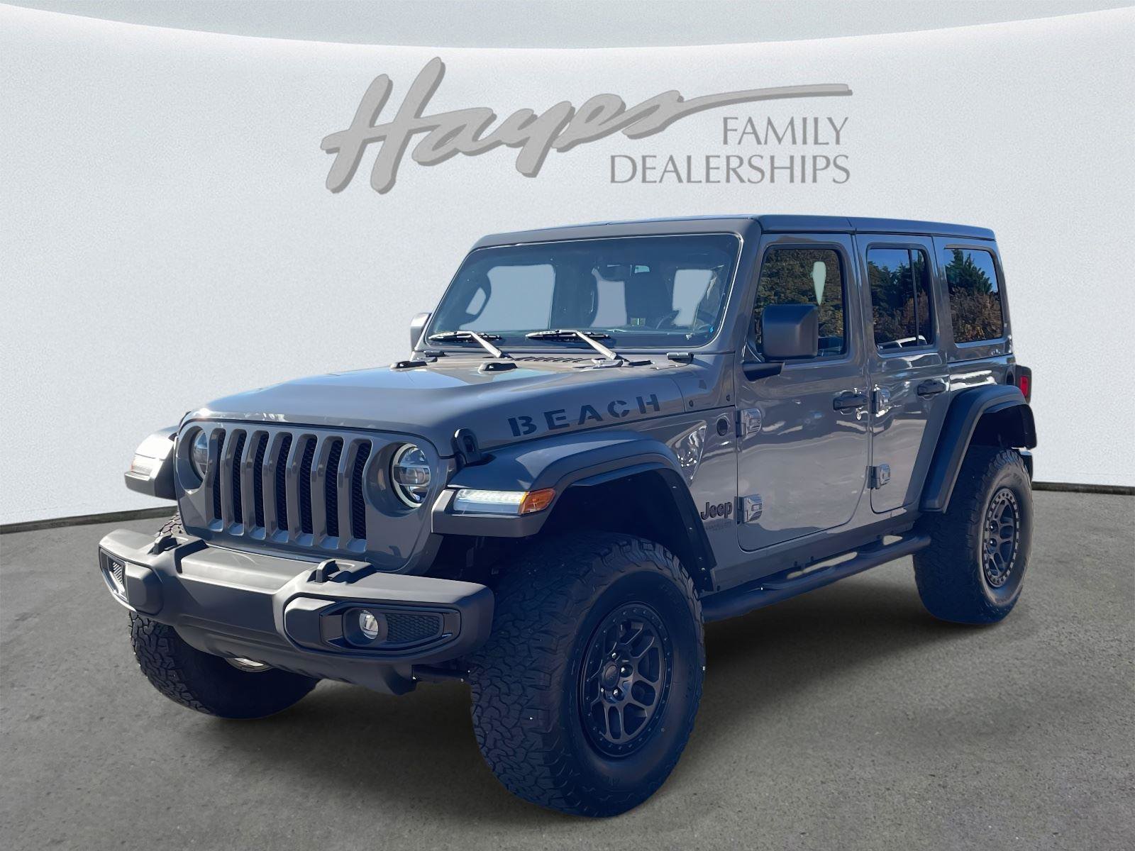Used 2022 Jeep Wrangler Unlimited Sport w/ Xtreme Recon 35" Tire Package image 22