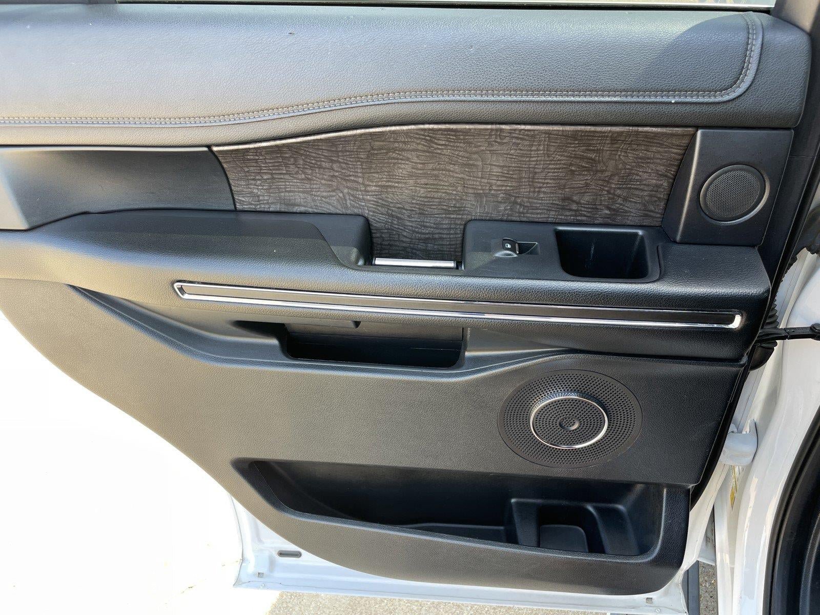 Used 2021 Ford Expedition Limited RWD image 46
