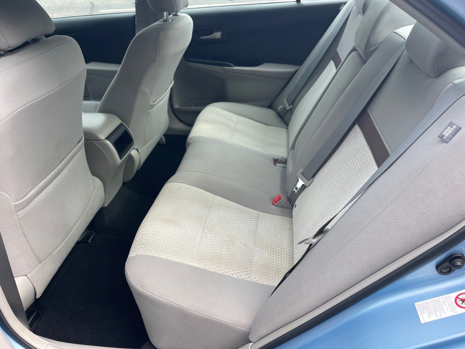 Used 2013 Toyota Camry LE FWD image 12