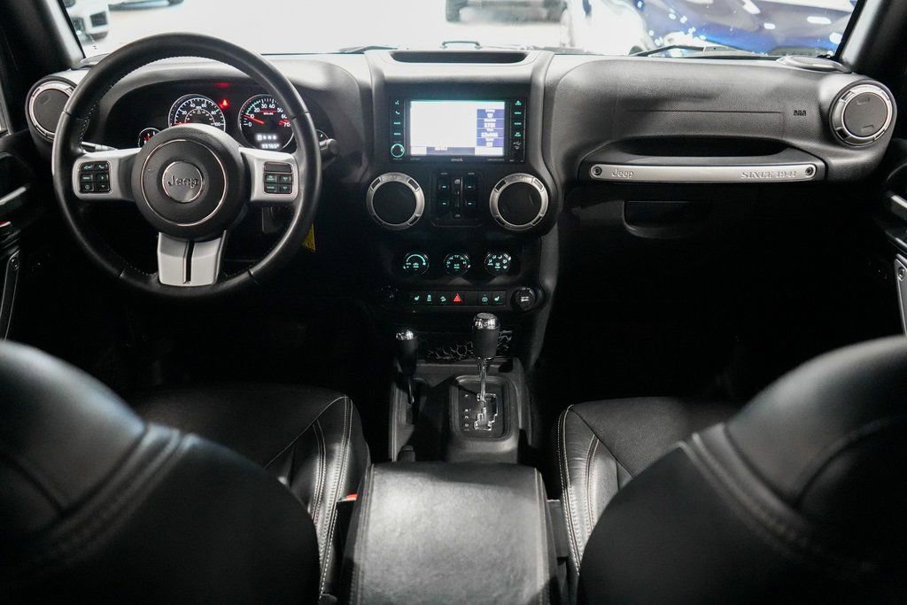 Used 2017 Jeep Wrangler Unlimited Rubicon image 19