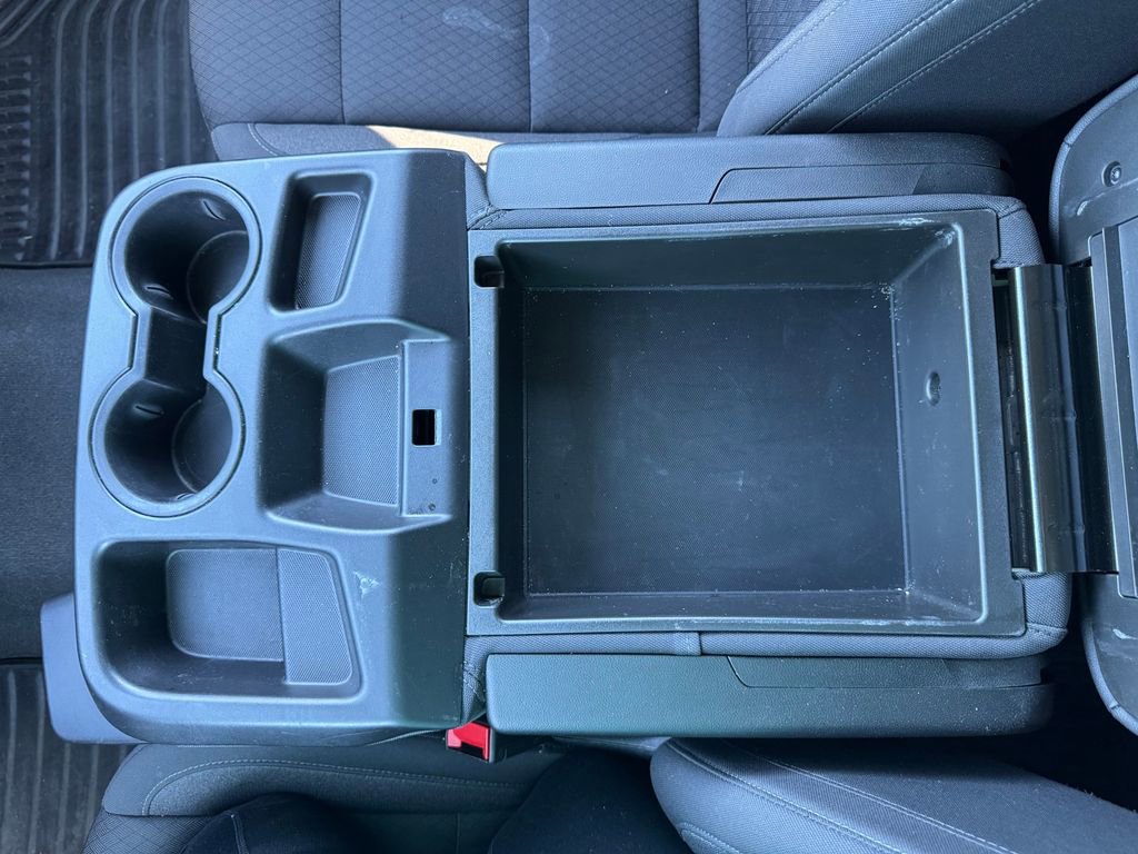 Used 2025 Chevrolet Silverado 1500 LT image 32