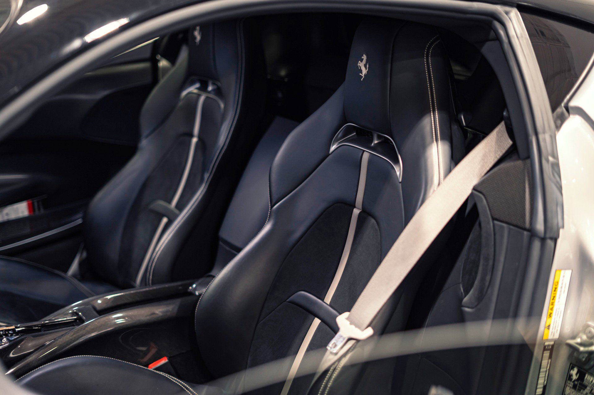 Used 2021 Ferrari SF90 Stradale image 2