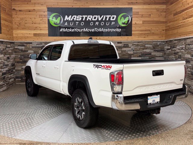 Used 2023 Toyota Tacoma TRD Off-Road AWD/4WD image 3