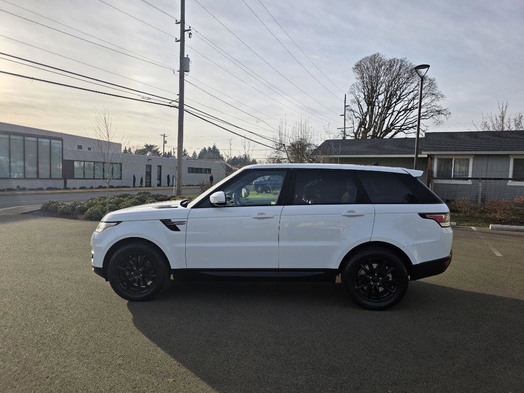 Used 2016 Land Rover Range Rover Sport SE image 8