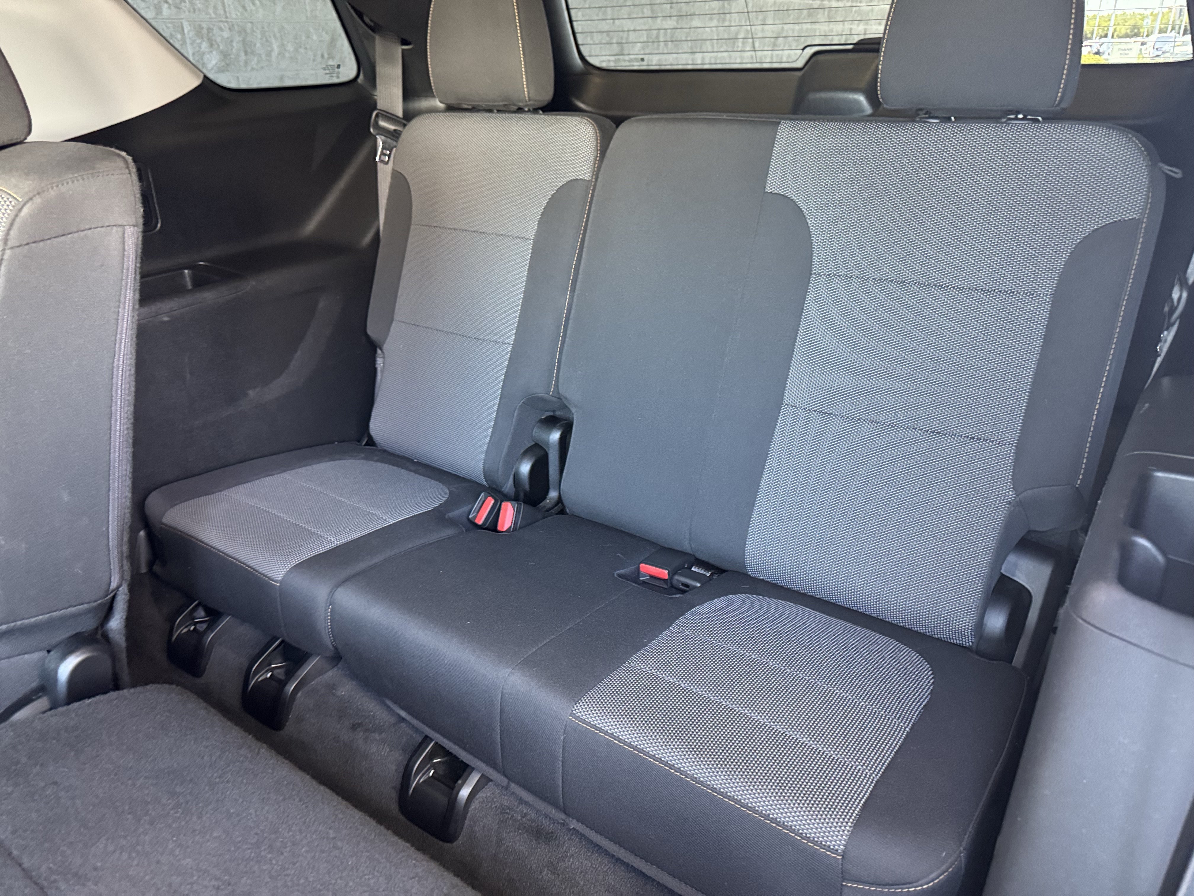 Certified 2019 Chevrolet Traverse LS w/ LPO, Blackout Package FWD image 16