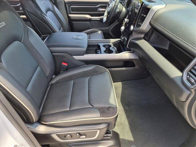 Used 2023 RAM 1500 Laramie AWD/4WD image 22