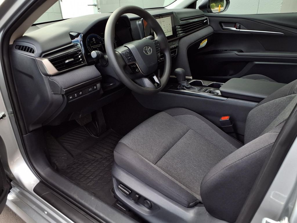 Certified 2025 Toyota Camry LE w/ Convenience Package image 16