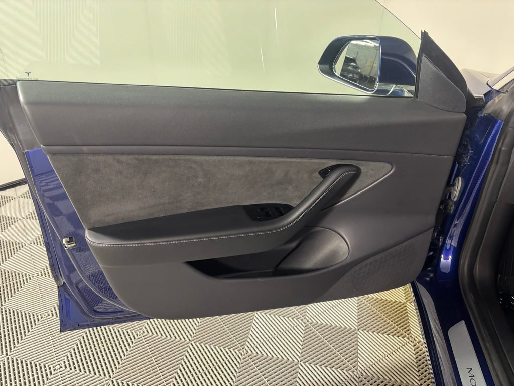 Used 2019 Tesla Model 3 Long Range AWD/4WD image 12