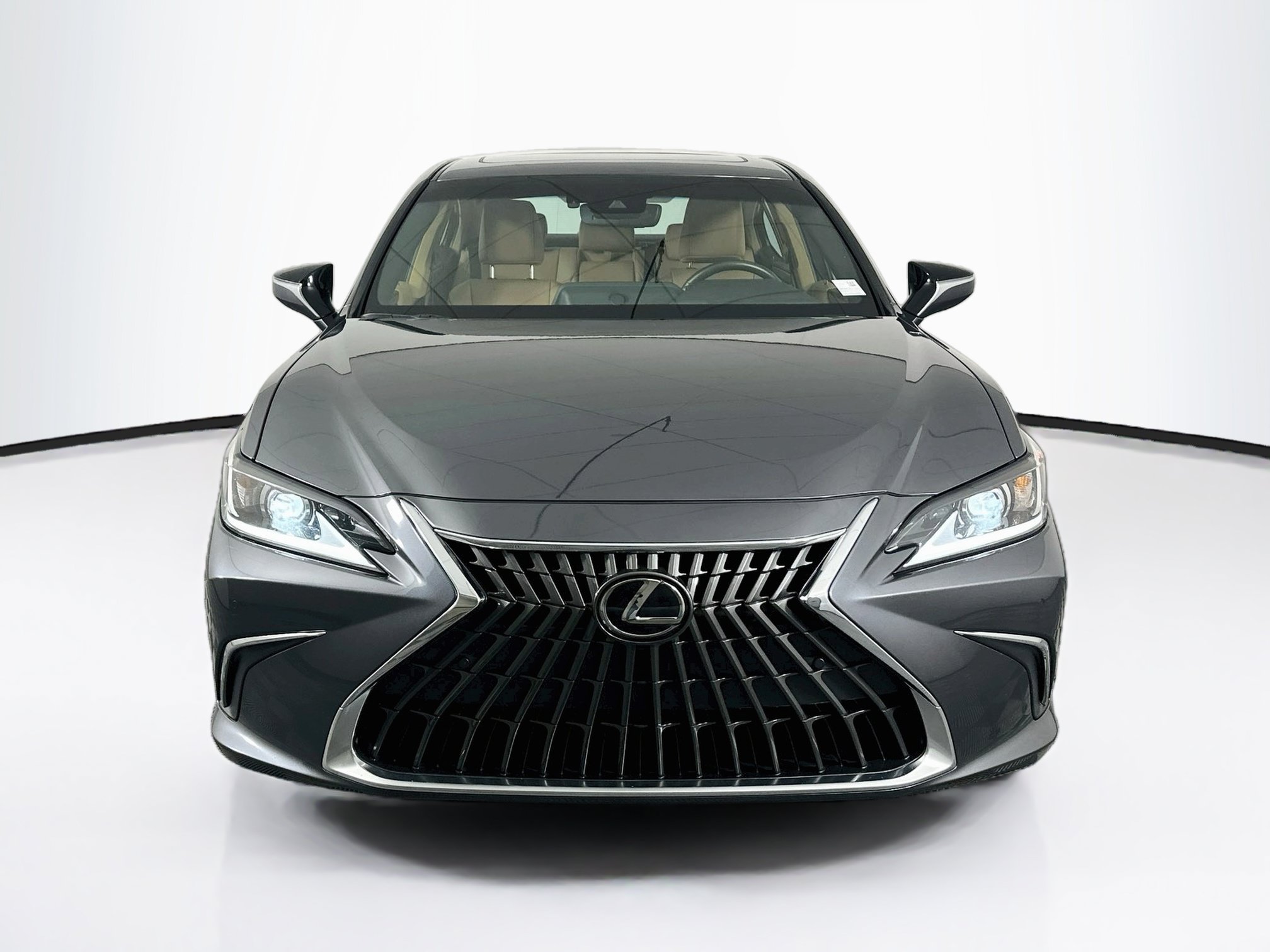 Used 2024 Lexus ES 300h w/ Premium Package FWD image 2