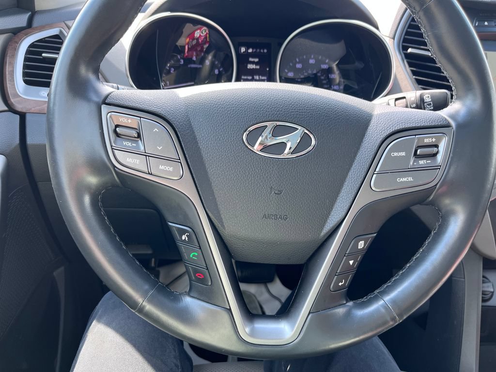 Used 2018 Hyundai Santa Fe AWD image 13