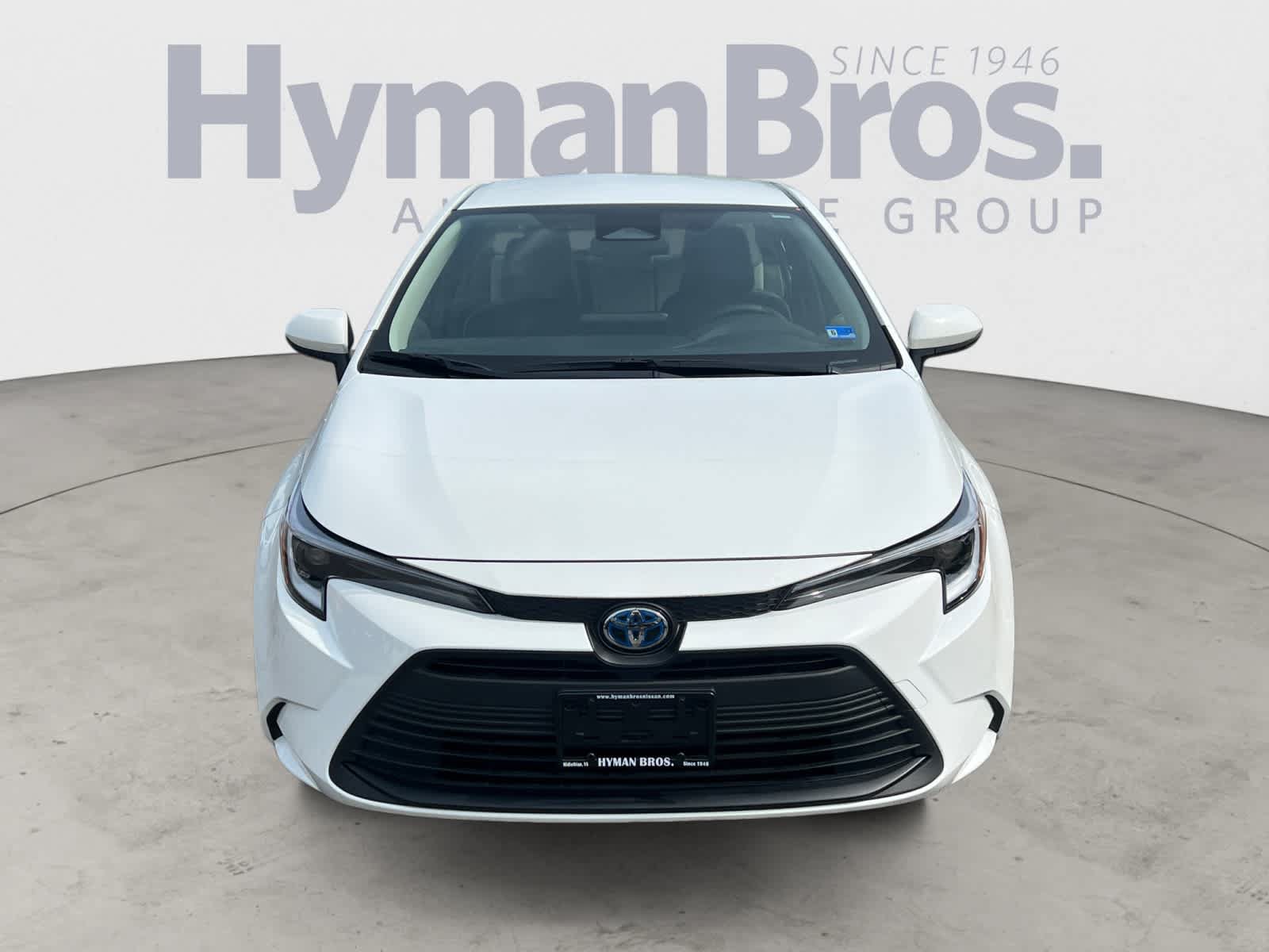 Used 2023 Toyota Corolla LE w/ Carpet Mat Package (TMS) FWD image 9
