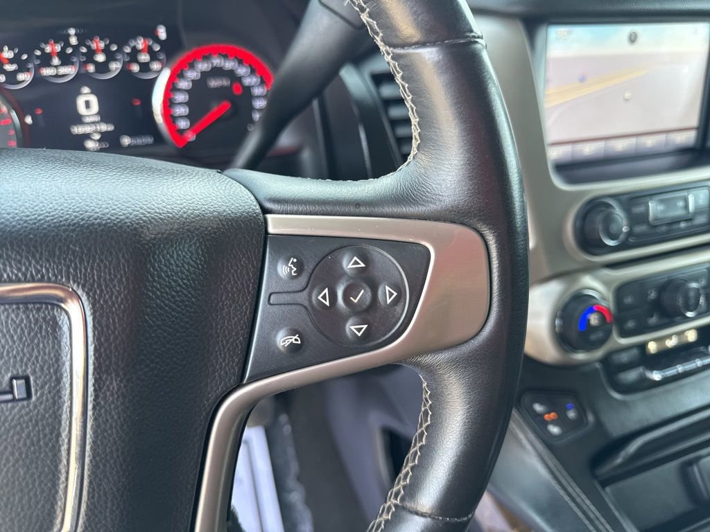 Used 2015 GMC Yukon Denali w/ Premium Package image 19