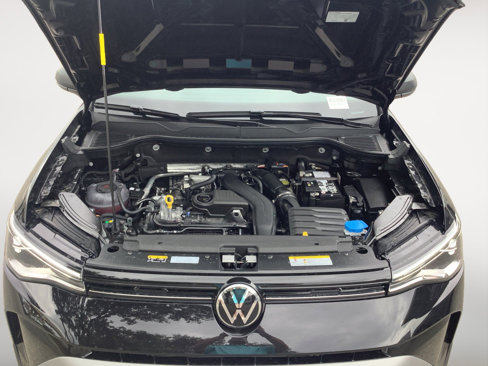New 2026 Volkswagen Taos S image 10