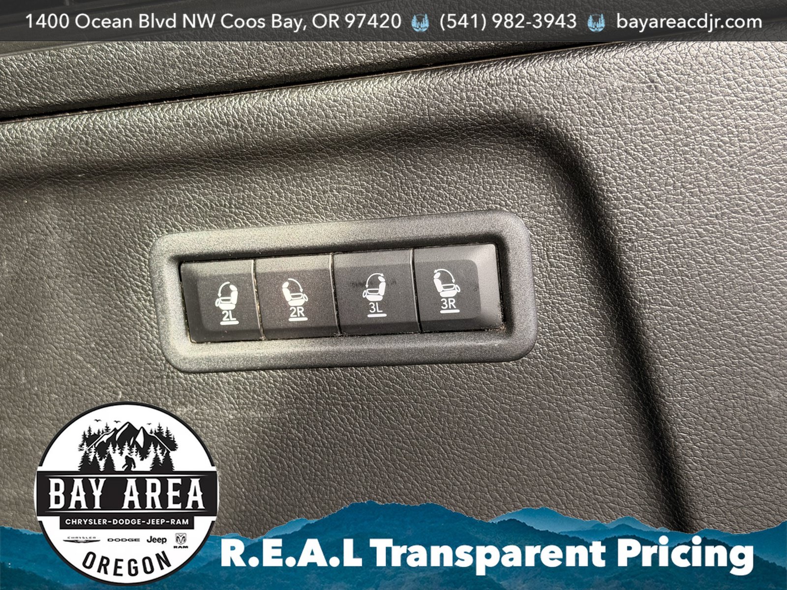 Used 2024 Jeep Wagoneer L Series III w/ Flexible Seating Group AWD/4WD image 32