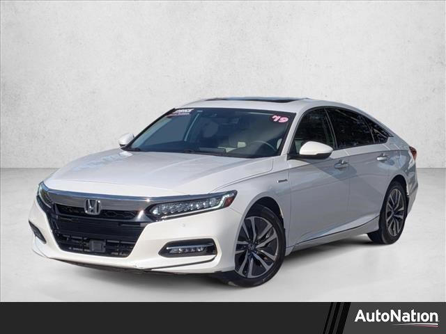 Used 2019 Honda Accord Touring image 1