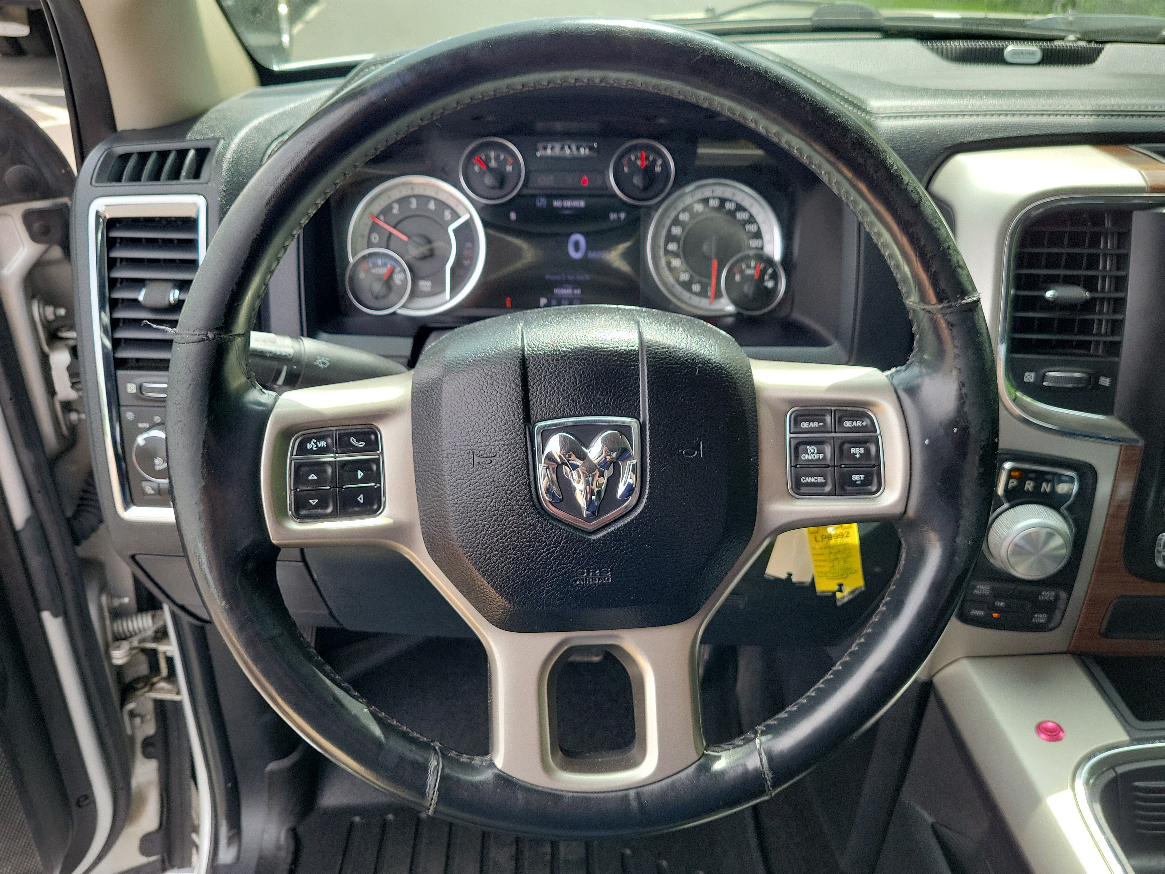 Used 2016 RAM 1500 Laramie AWD/4WD image 21