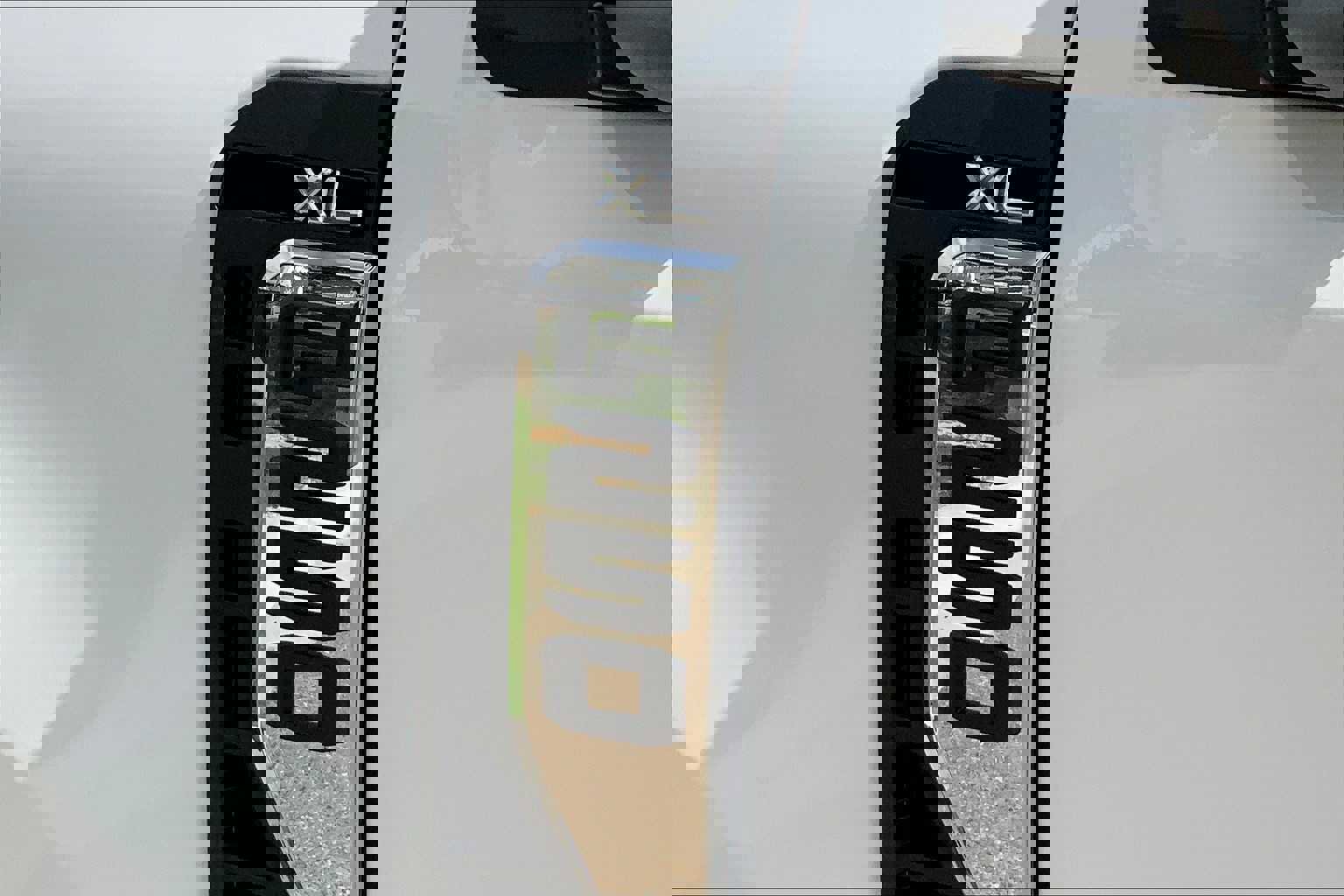 New 2026 Ford F250 XL w/ XL Chrome Package image 15