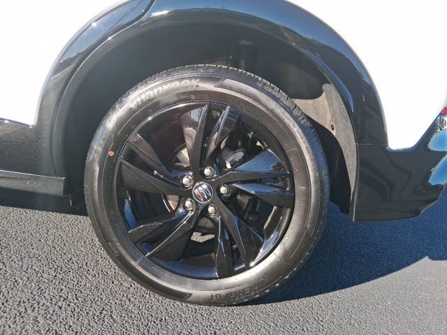 Used 2024 Buick Encore GX Sport Touring image 10