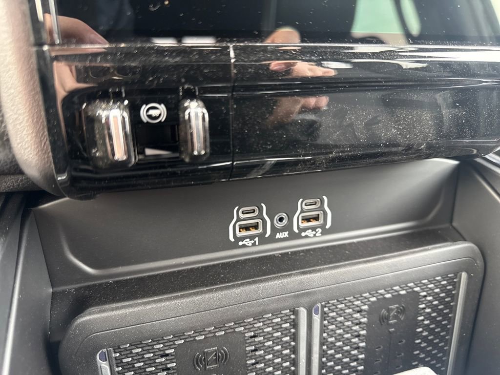 New 2026 RAM 3500 Laramie AWD/4WD image 30