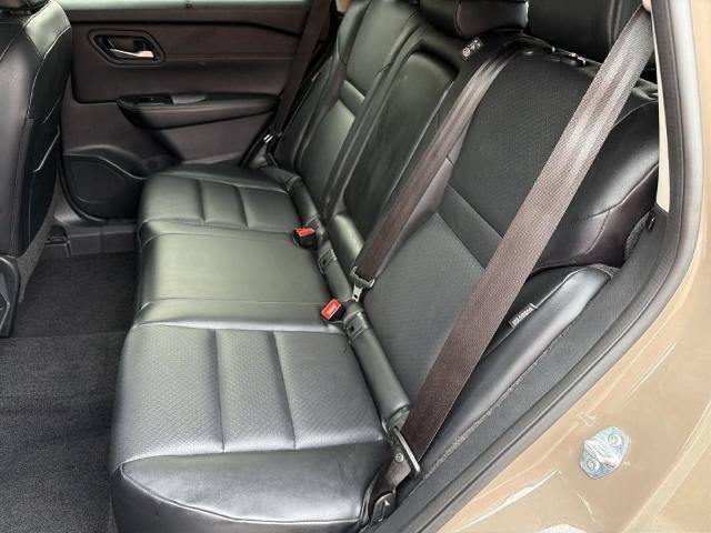 Certified 2024 Nissan Rogue SV w/ SV Premium Package FWD image 19