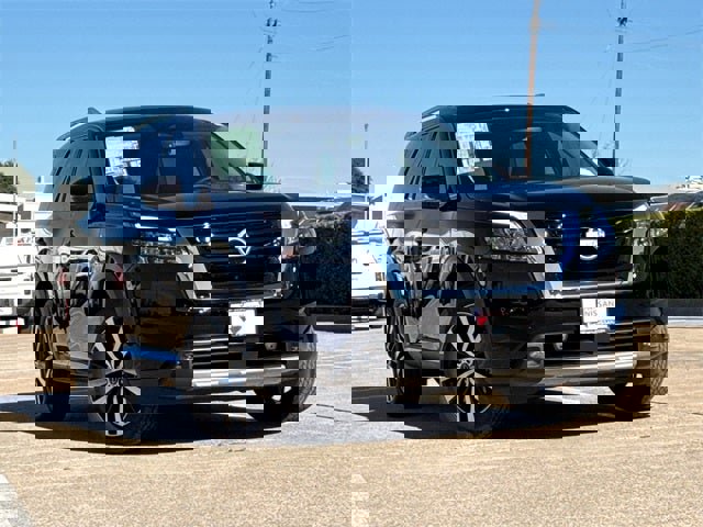 New 2025 Nissan Pathfinder Platinum