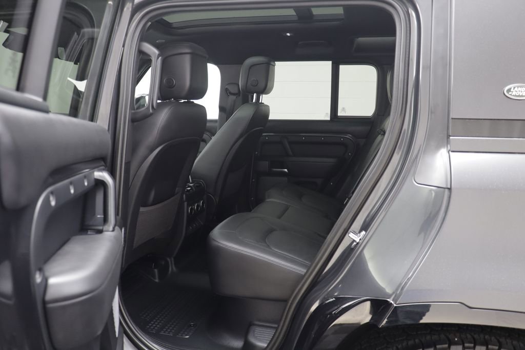 Used 2023 Land Rover Defender 110 Carpathian Edition AWD/4WD image 15