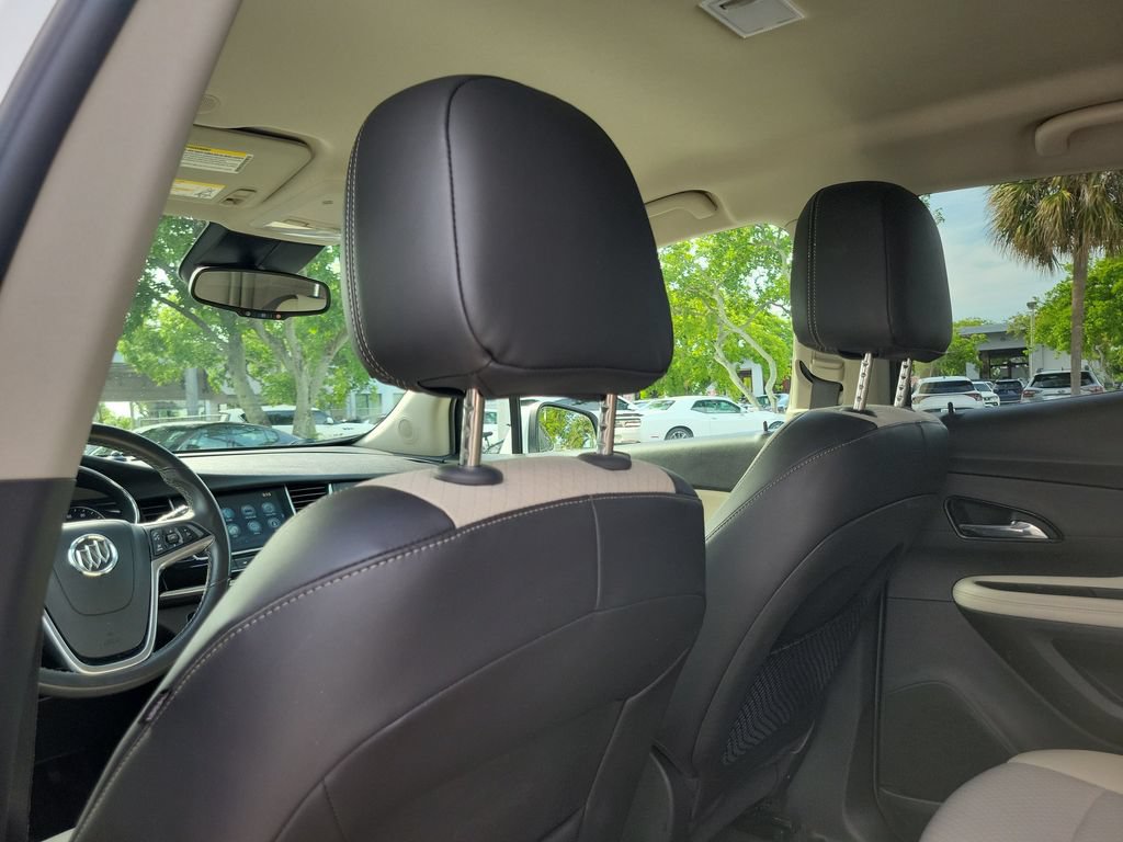 Used 2020 Buick Encore Preferred FWD image 12