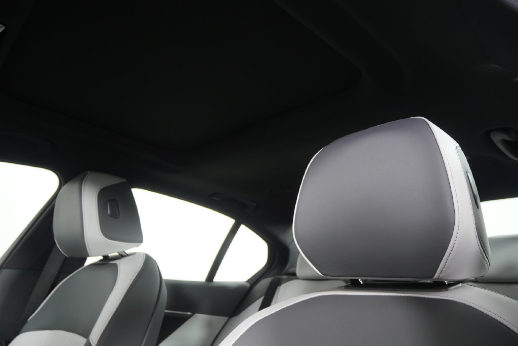 New 2027 BMW 530i w/ M Sport Package RWD image 11