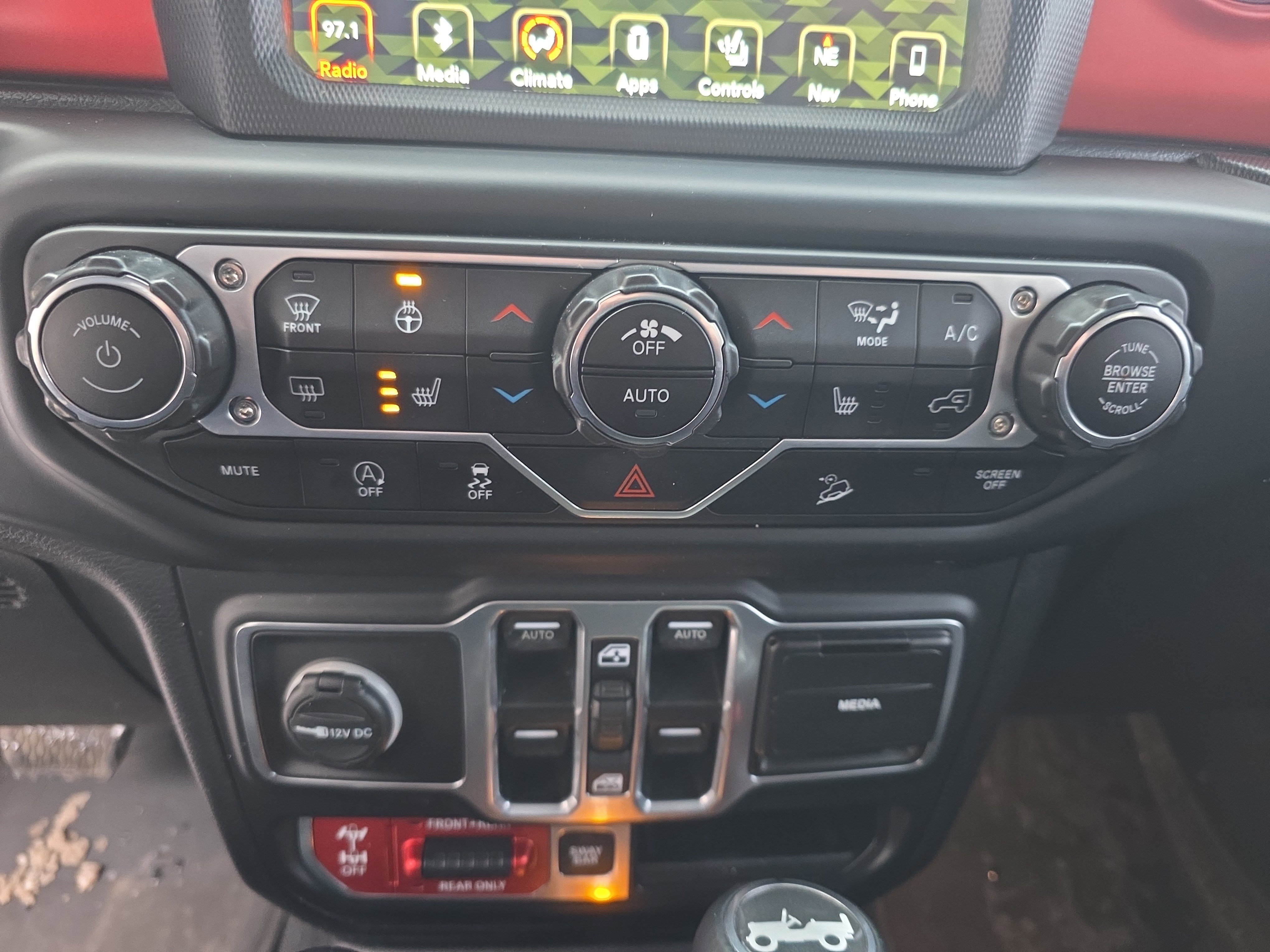 Used 2018 Jeep Wrangler Unlimited Rubicon image 27