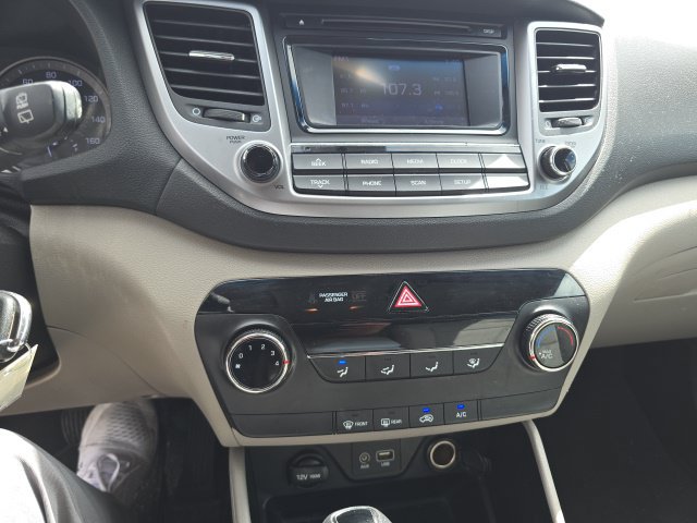 Used 2018 Hyundai Tucson SE FWD image 15