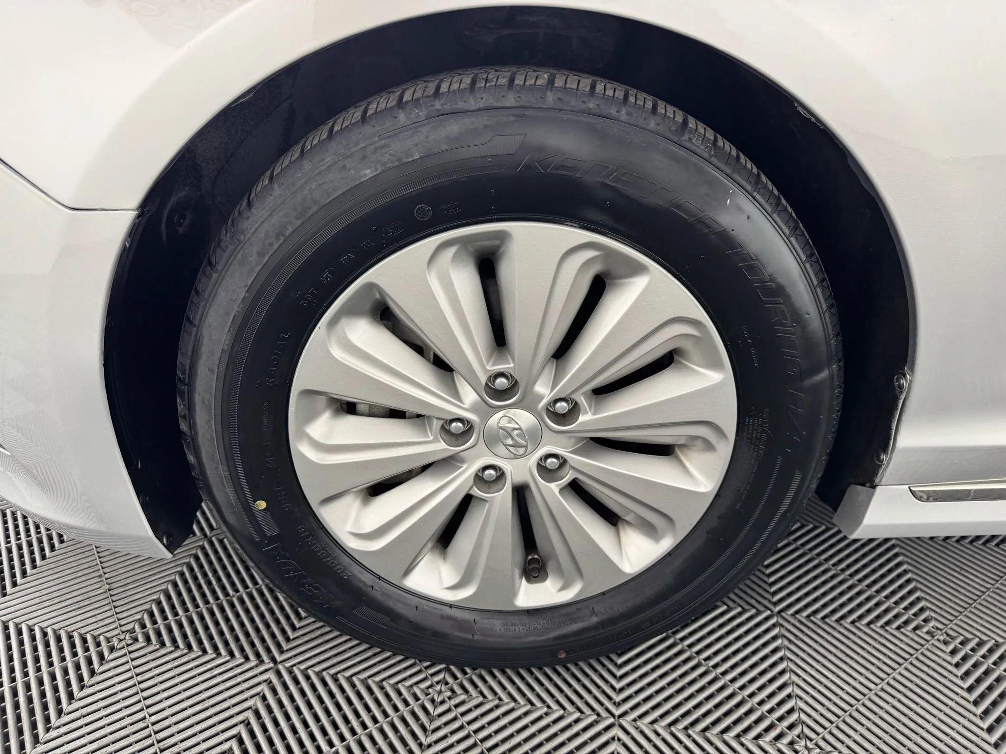 Used 2016 Hyundai Sonata SE image 41