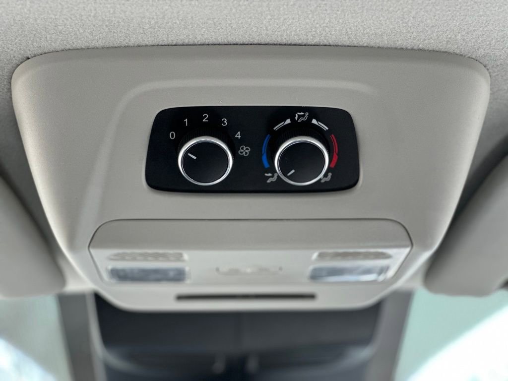 Used 2023 Ford Transit 350 XLT image 19