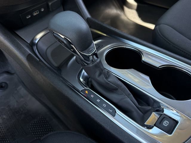 Used 2025 Chevrolet Malibu LT image 21