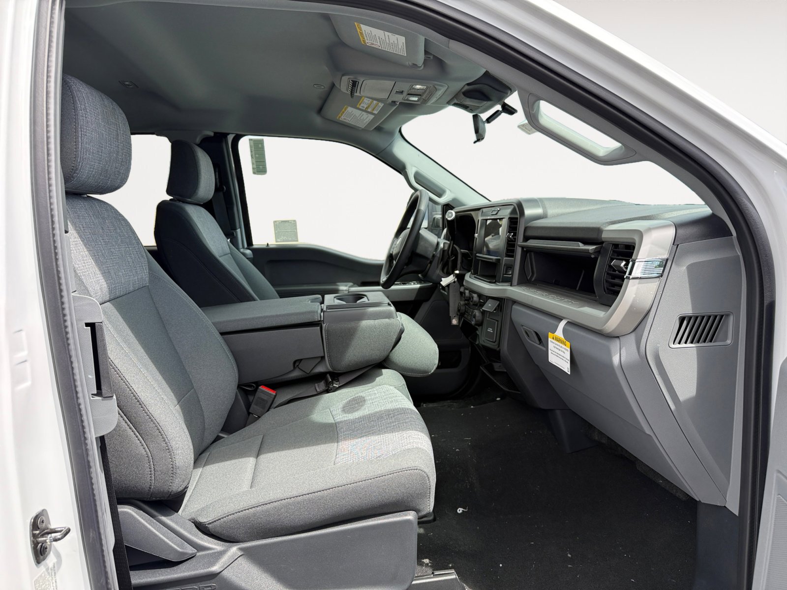 New 2025 Ford F350 XLT image 19