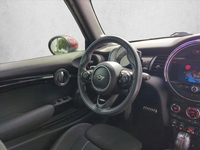 Used 2019 MINI Cooper John Cooper Works w/ Premium Package image 23