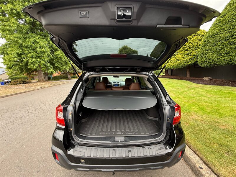 Used 2019 Subaru Outback 3.6R Touring w/ Protection Package #1 AWD/4WD image 7