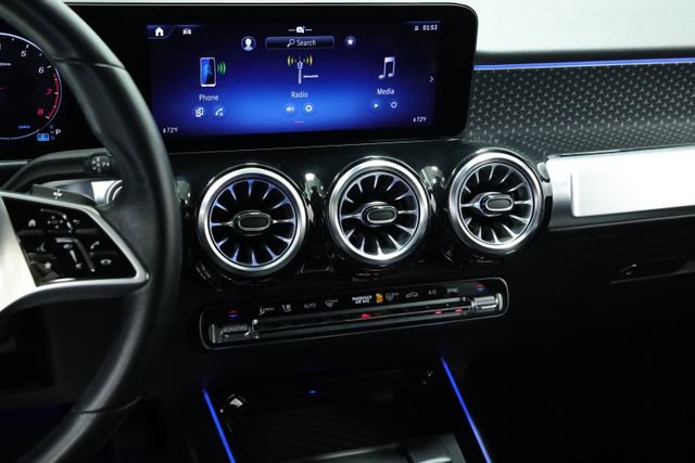 Used 2024 Mercedes-Benz GLB 250 4MATIC image 16