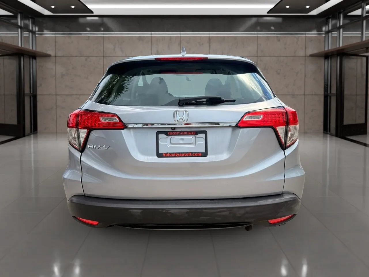 Used 2019 Honda HR-V LX image 5