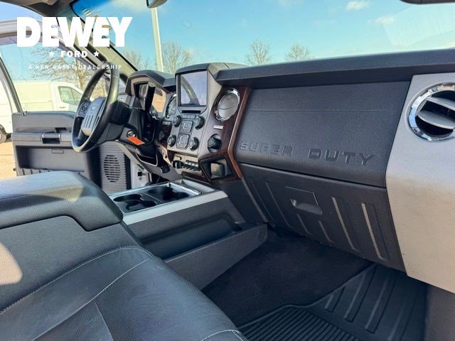 Used 2015 Ford F250 Lariat w/ Lariat Ultimate Package image 41