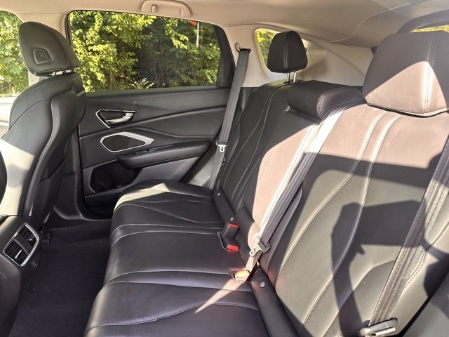 Used 2024 Acura RDX SH-AWD image 16