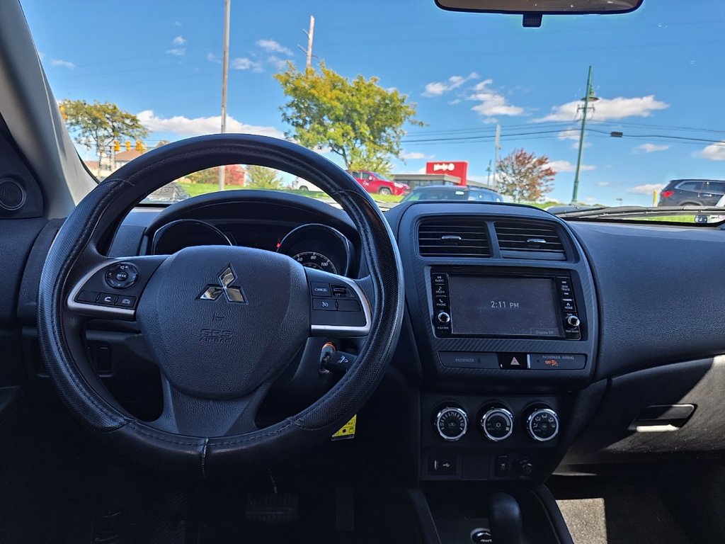 Used 2019 Mitsubishi Outlander Sport ES AWD/4WD image 32
