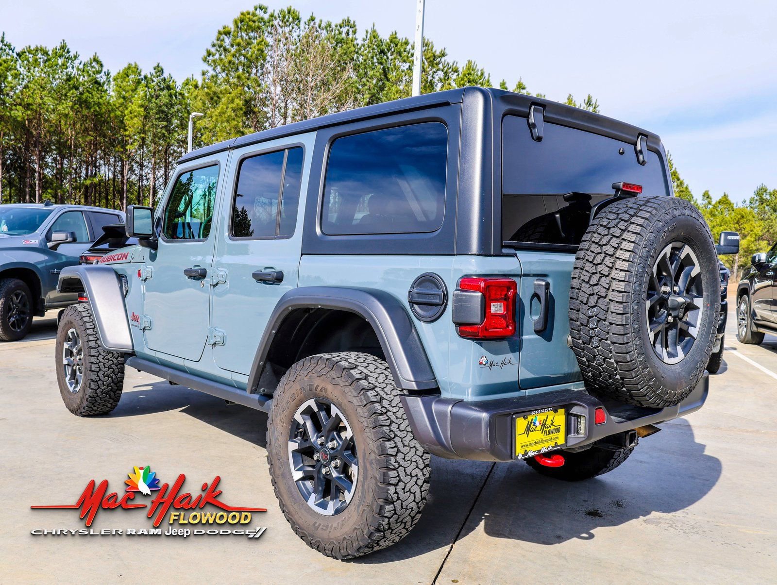 Used 2025 Jeep Wrangler Unlimited Rubicon image 5
