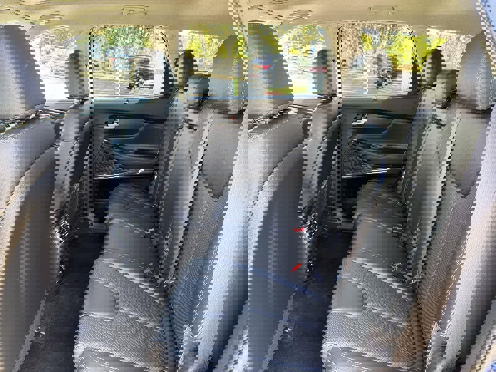 Used 2021 Hyundai Santa Fe Limited image 30