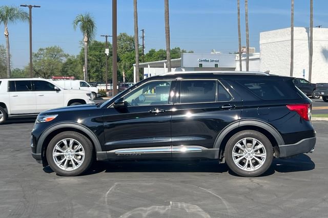 Used 2021 Ford Explorer Limited w/ Equipment Group 301A image 7