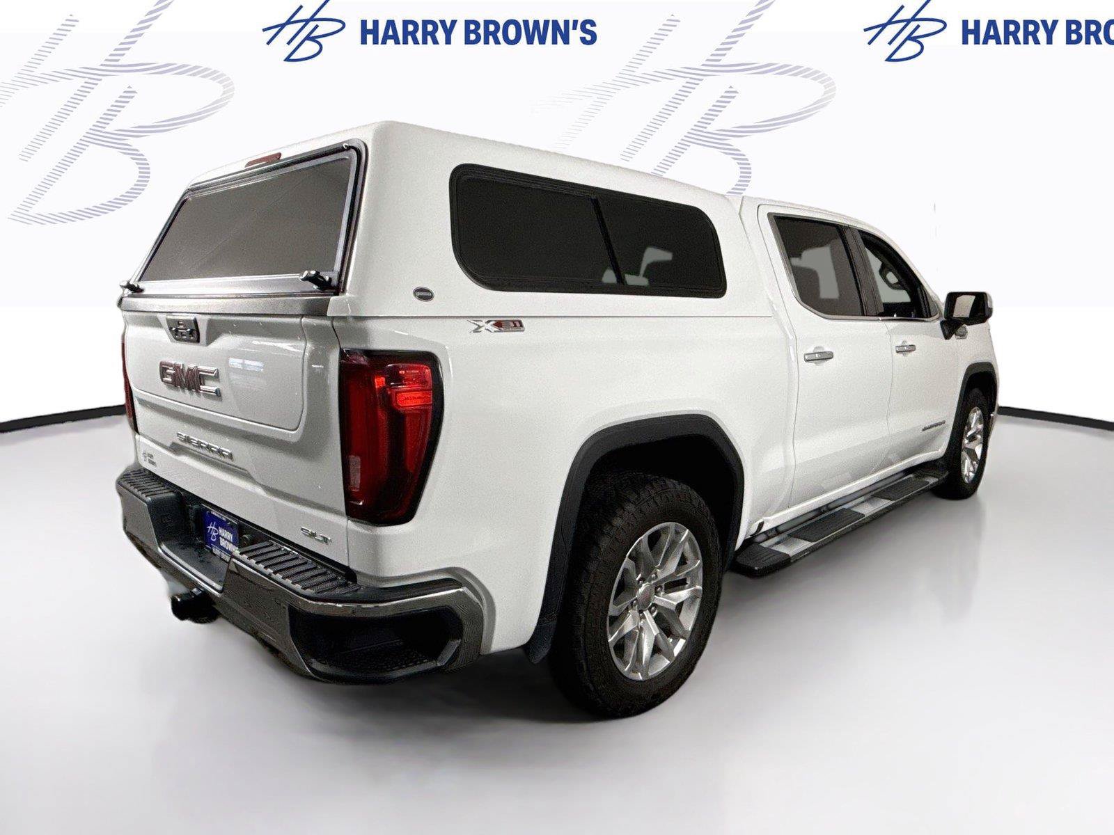 Used 2022 GMC Sierra 1500 SLT w/ SLT Premium Package AWD/4WD image 29